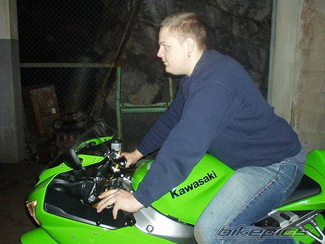 2004 KAWASAKI ZX 6R | Picture 117365 motorcycle photo