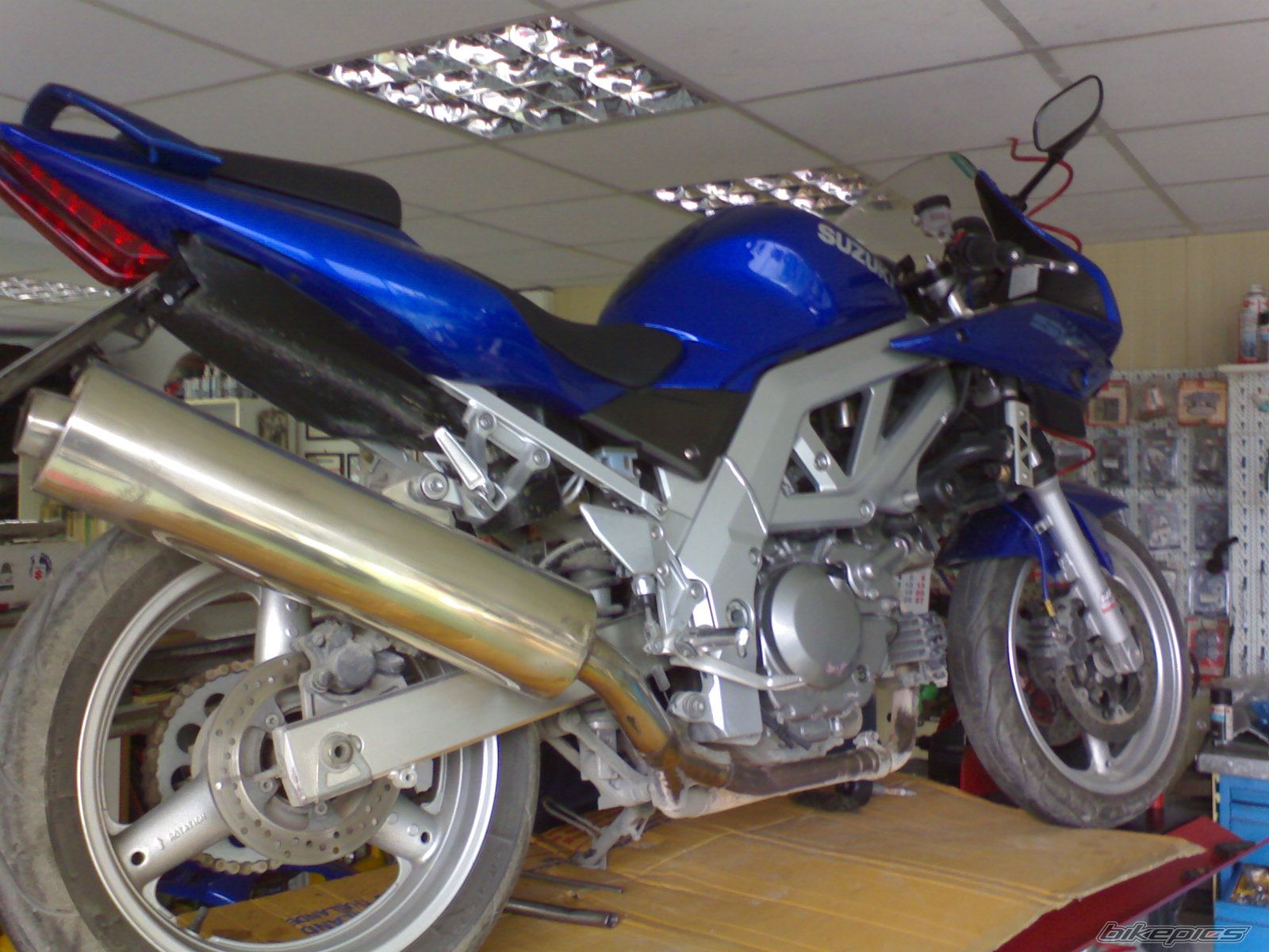 2003 SUZUKI SV 650S | Picture 1174503 motorcycle photo