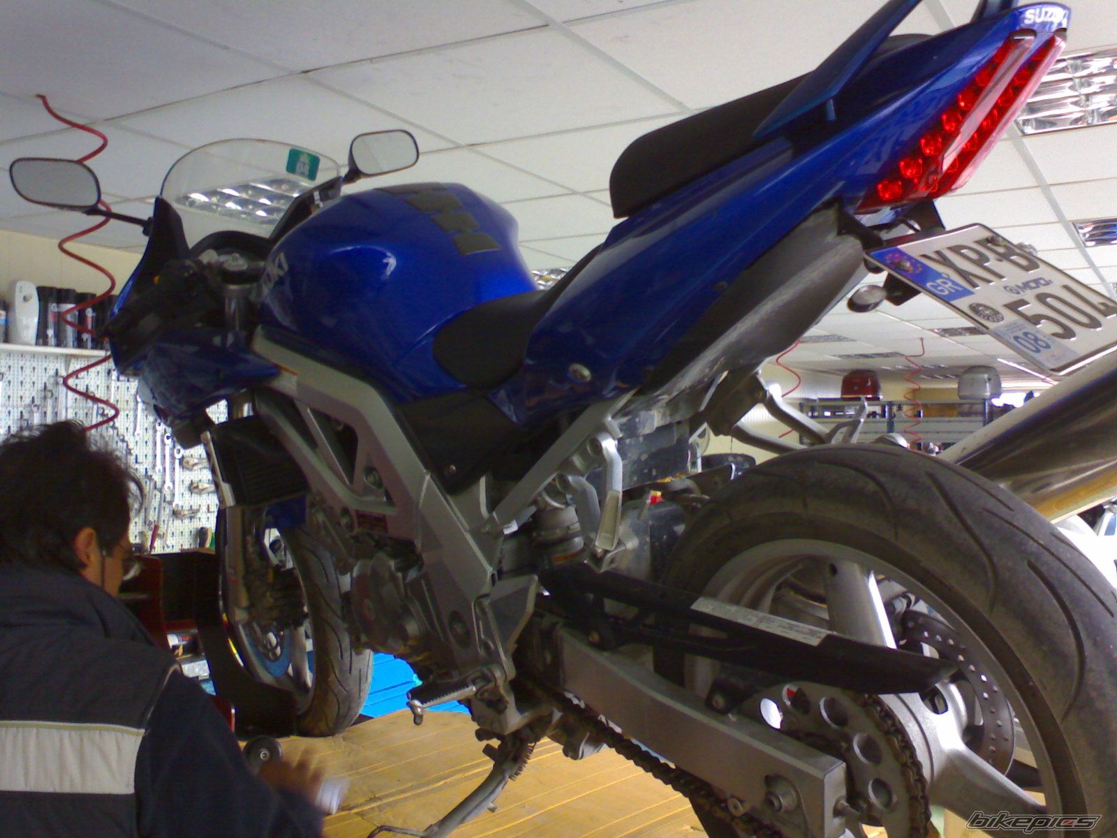 2003 SUZUKI SV 650S | Picture 1174508 motorcycle photo