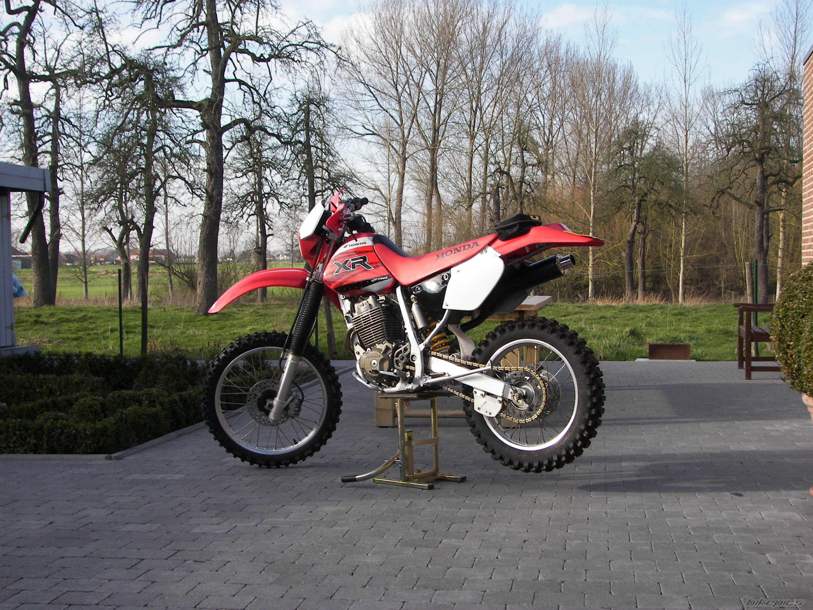 2002 HONDA XR 400 | Picture 1175228 motorcycle photo