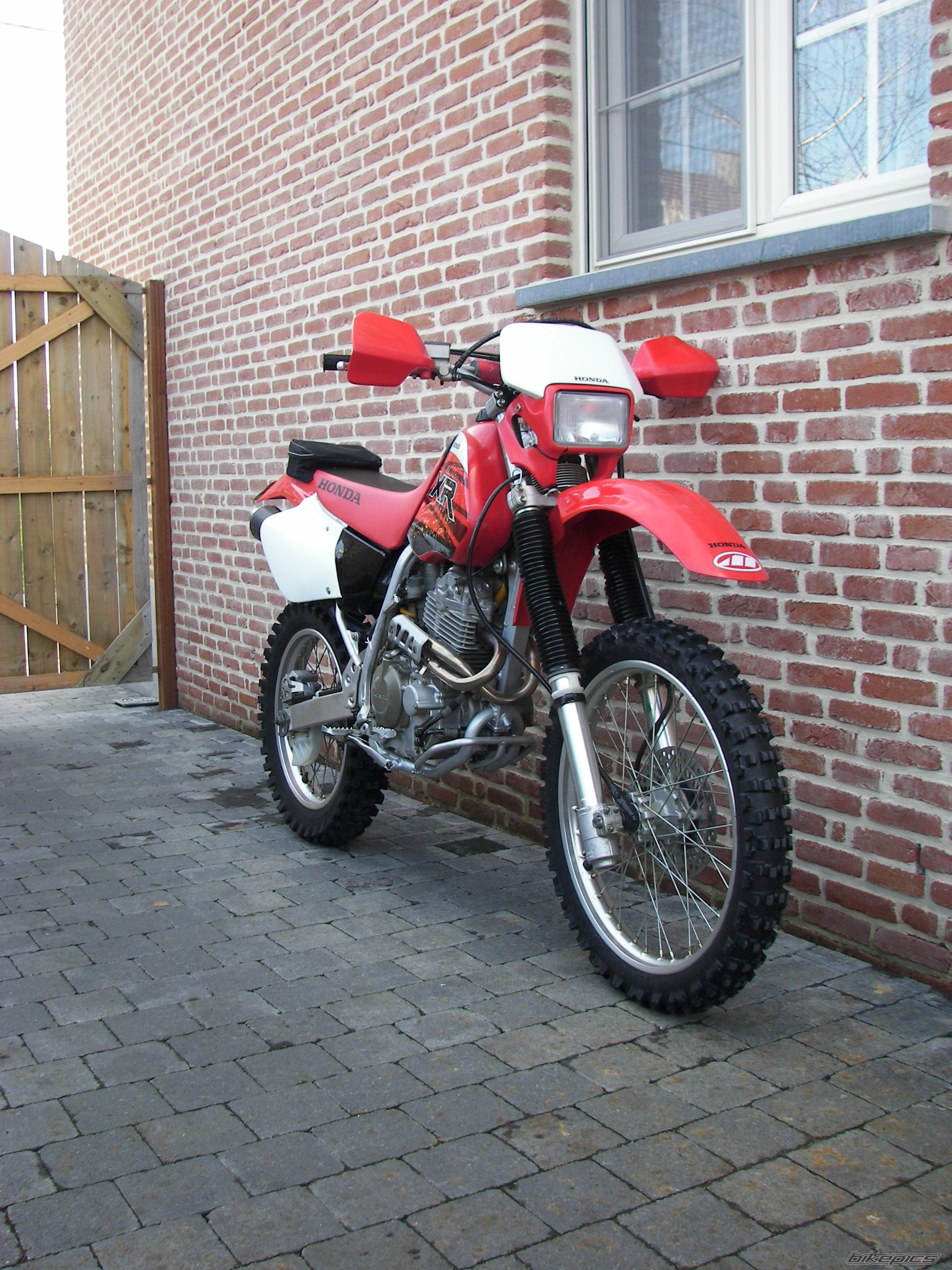 2002 HONDA XR 400 | Picture 1175245 motorcycle photo