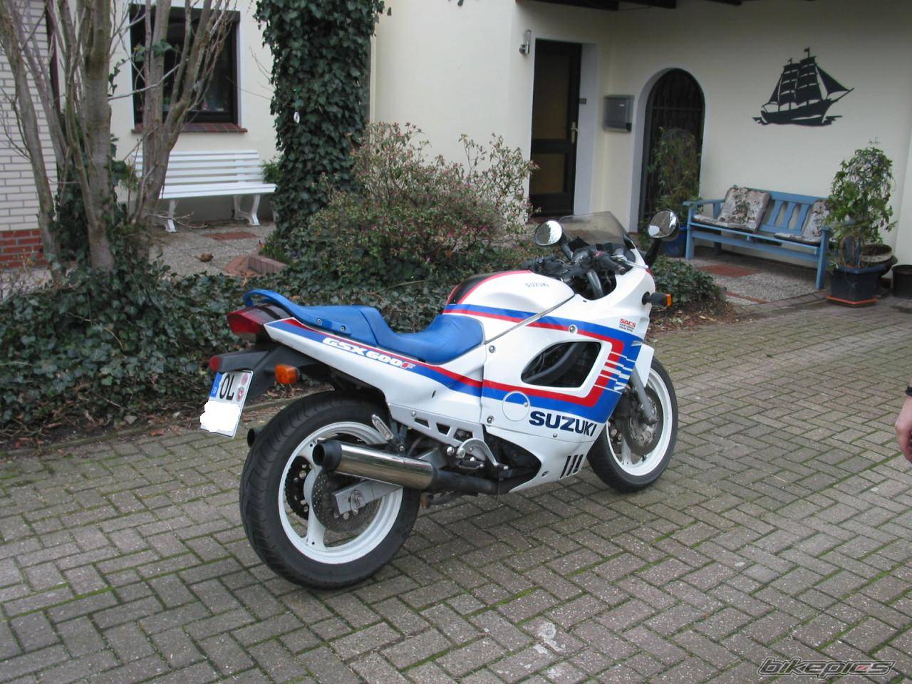 1991 SUZUKI GSX 600 | Picture 117722 motorcycle photo