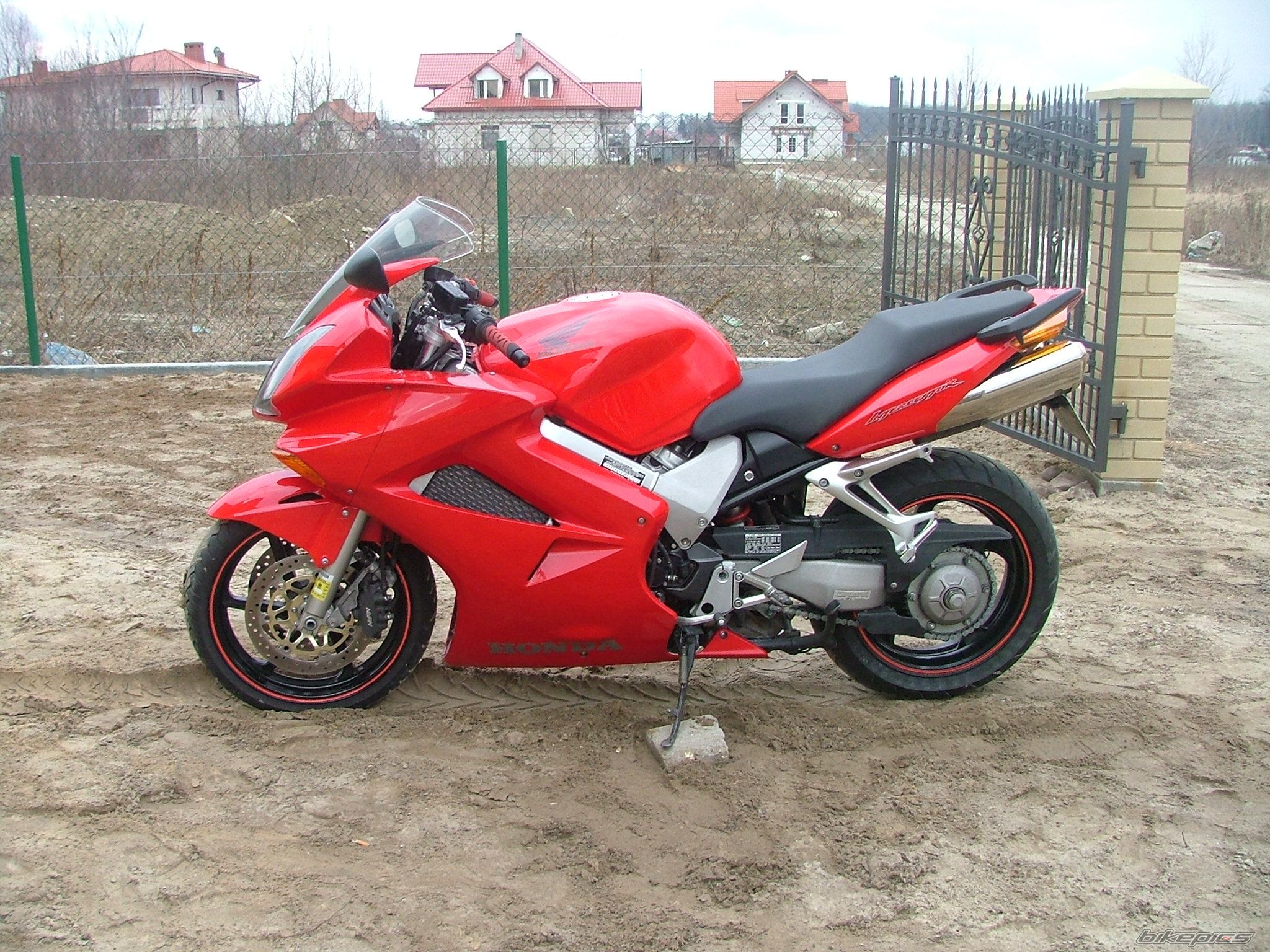 2003 HONDA VFR 800 | Picture 1177913 motorcycle photo