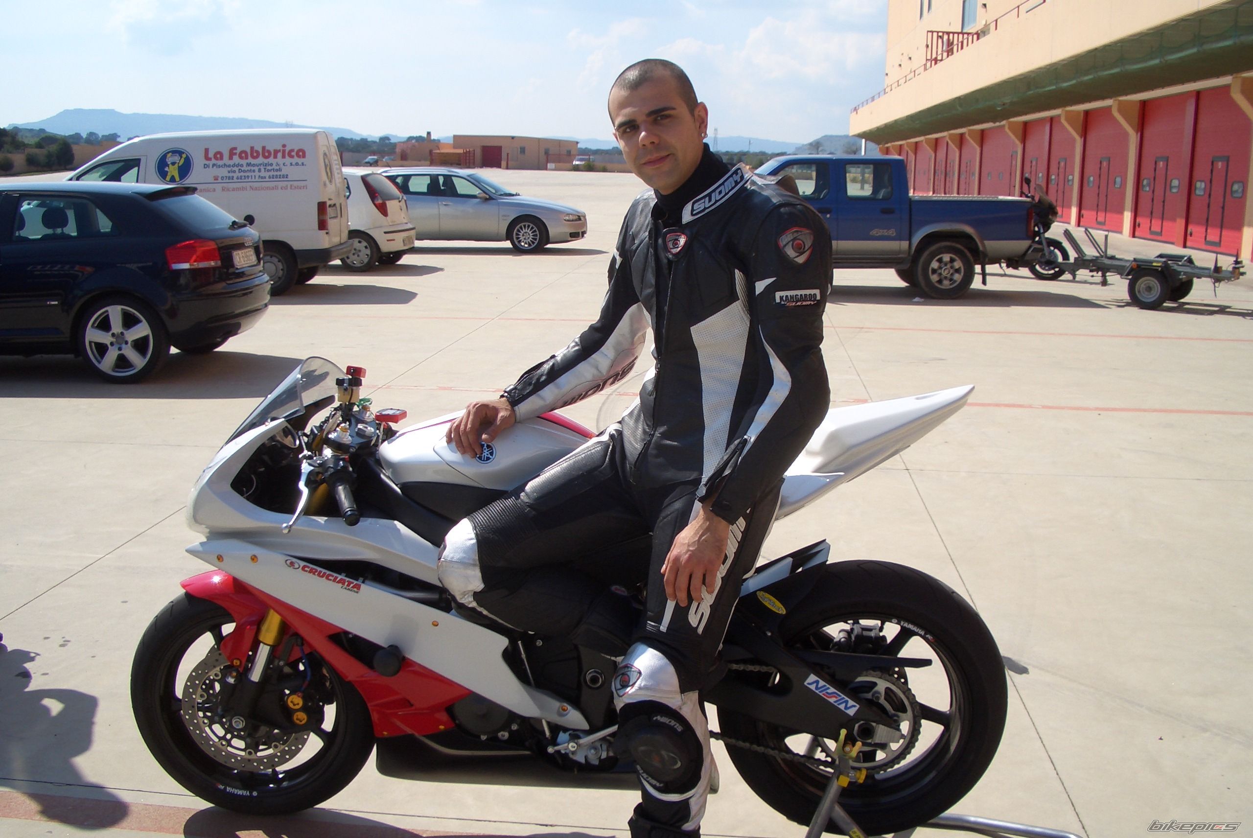 2006 YAMAHA YZF R6 | Picture 1178764 motorcycle photo
