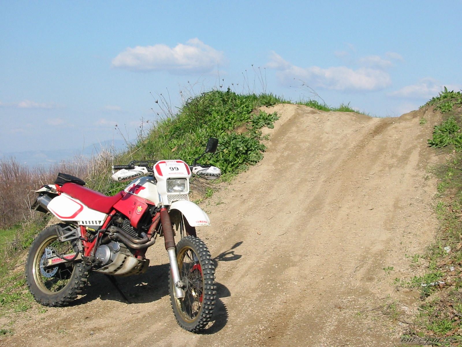 1989 YAMAHA XT 600 | Picture 1178894 motorcycle photo