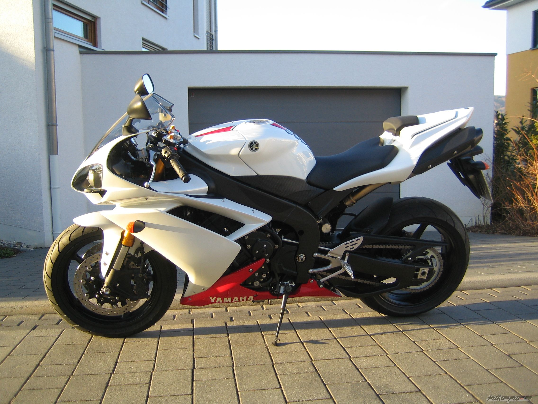 2007 YAMAHA YZF R1 | Picture 1180040 motorcycle photo