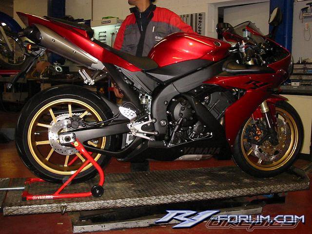 2004 YAMAHA YZF R1 | Picture 118038 motorcycle photo