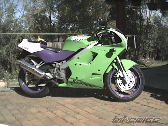 1990 KAWASAKI ZX 2R | Picture 11808 motorcycle photo