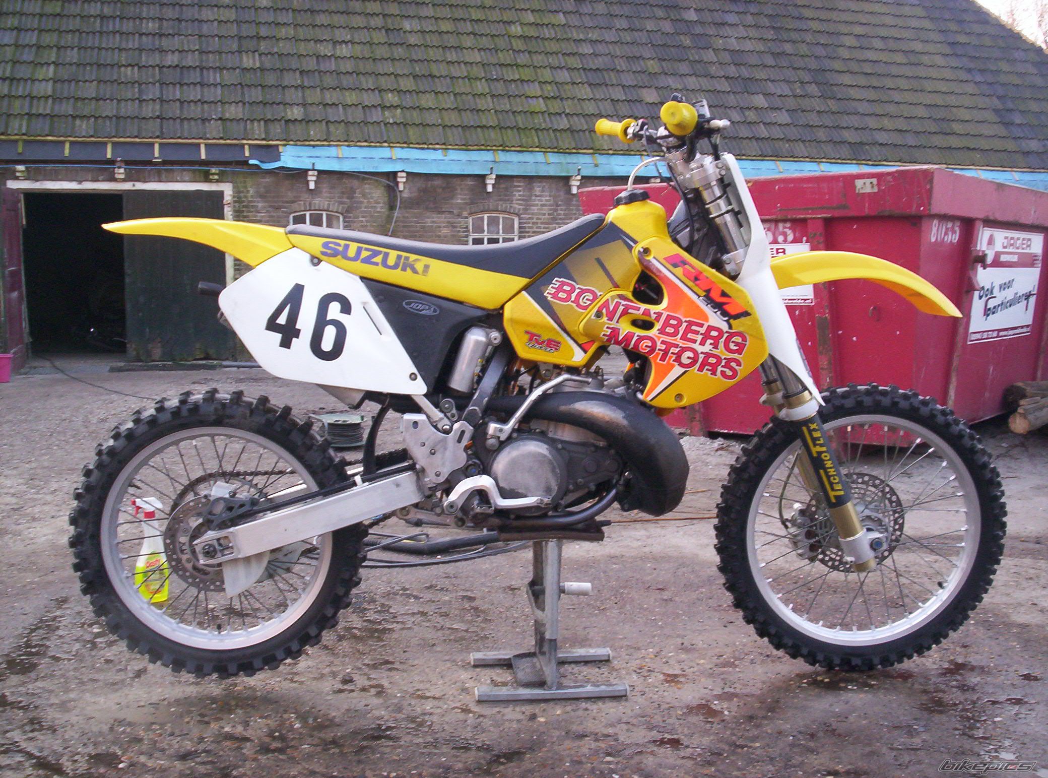 1998 SUZUKI RM 250 | Picture 1181021 motorcycle photo