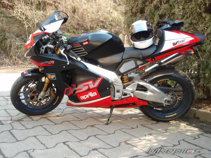 2001 APRILIA RSV 1000R MILLE | Picture 1182908 motorcycle photo