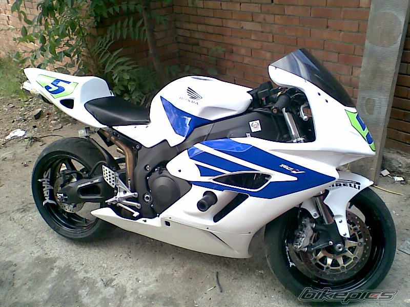 2007 HONDA CBR 1000  RR | Picture 1183009 motorcycle photo