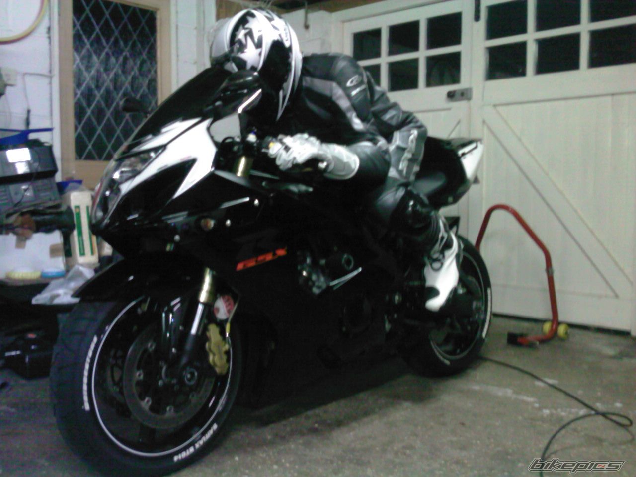 2004 SUZUKI GSX R 600 | Picture 1183812 motorcycle photo
