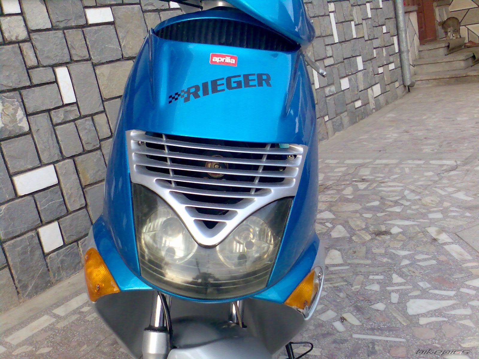 2000 APRILIA LEONARDO 150 | Picture 1184007 motorcycle photo