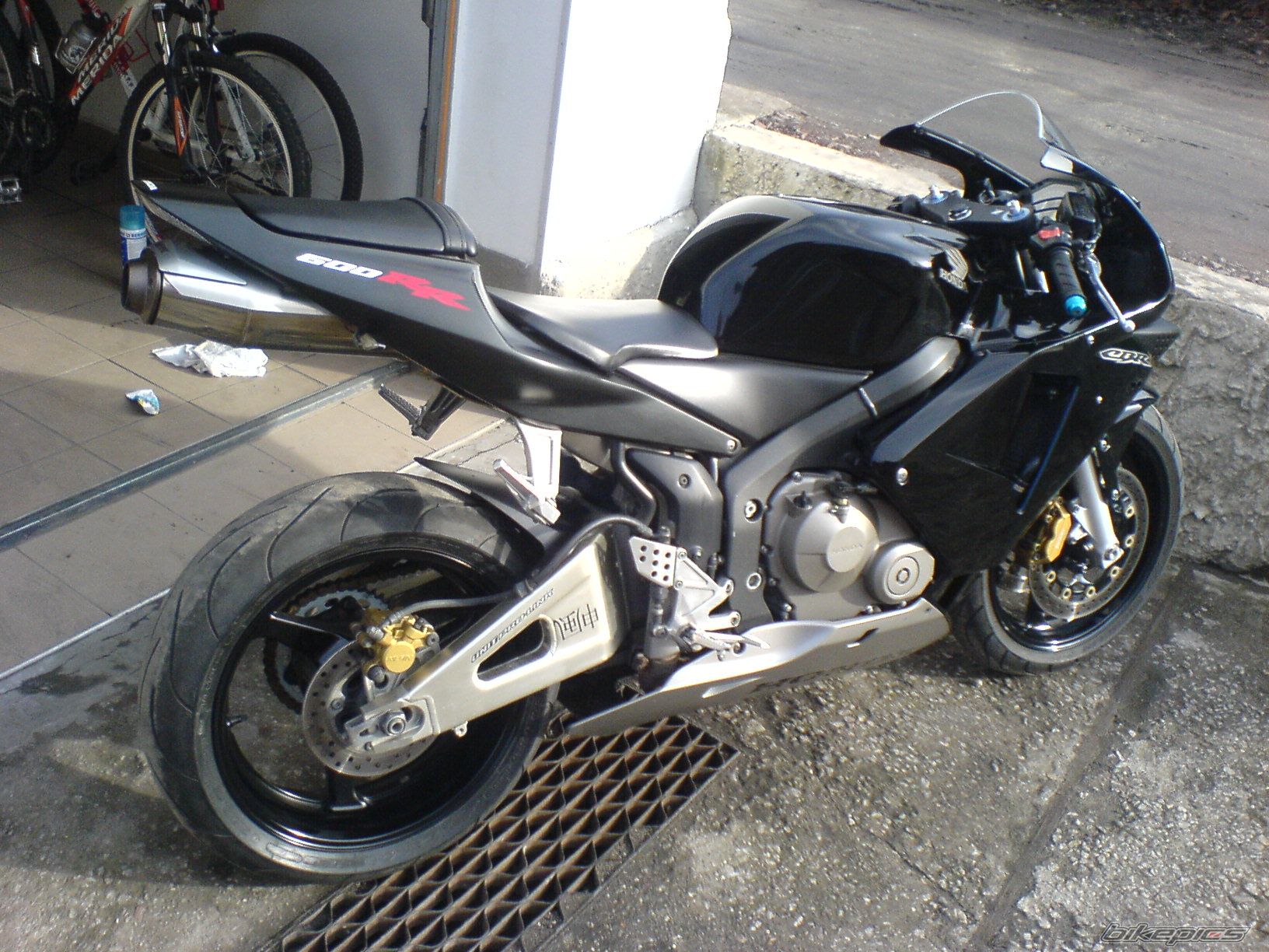 2004 HONDA CBR 600 RR | Picture 1184051 motorcycle photo