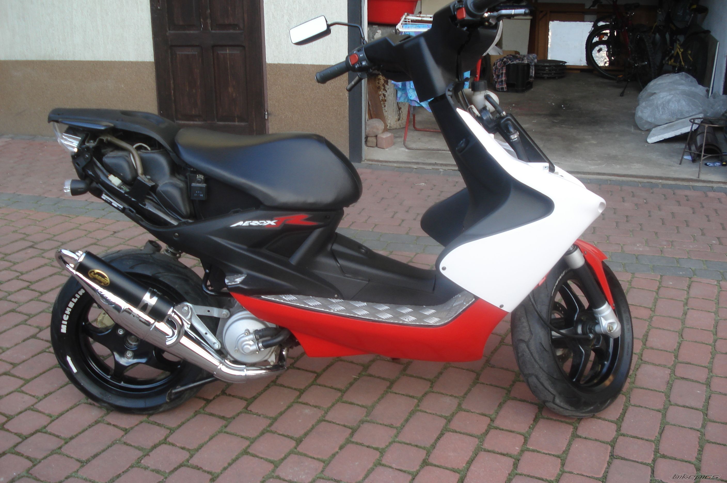 2000 YAMAHA AEROX 50 | Picture 1184232 motorcycle photo