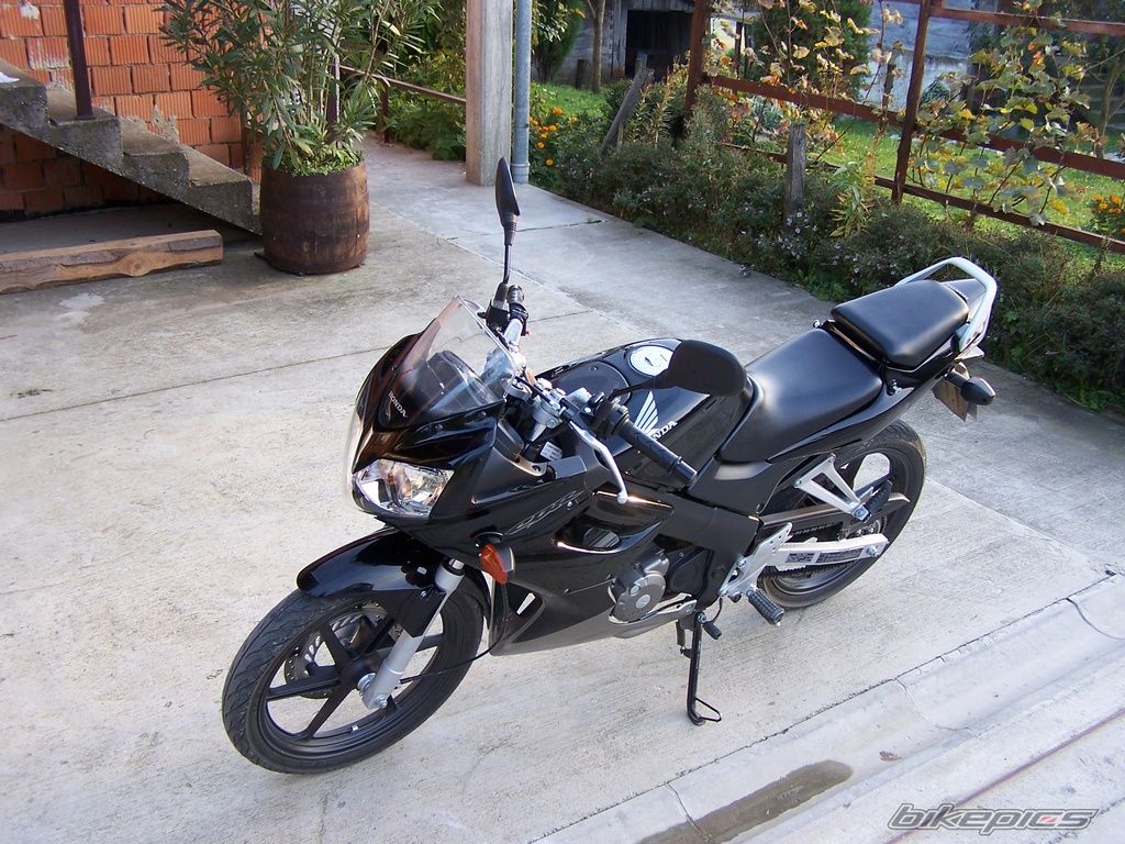 2004 HONDA CBR 125 | Picture 1185044 motorcycle photo