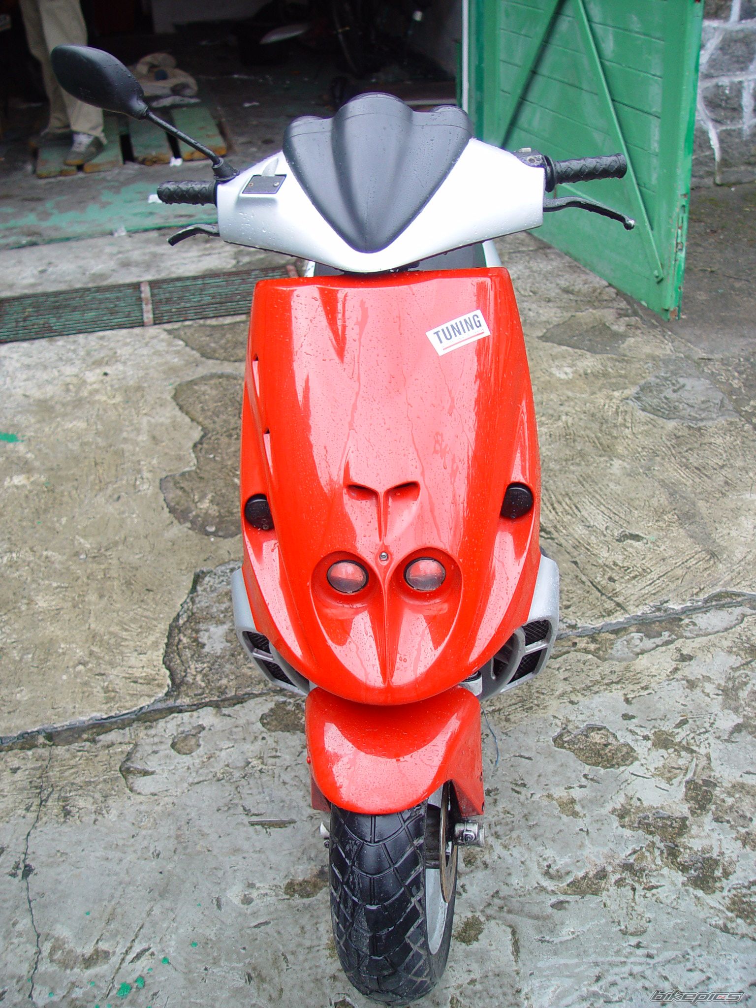 1995 MALAGUTI PHANTOM 50 F12 | Picture 1185419 motorcycle photo
