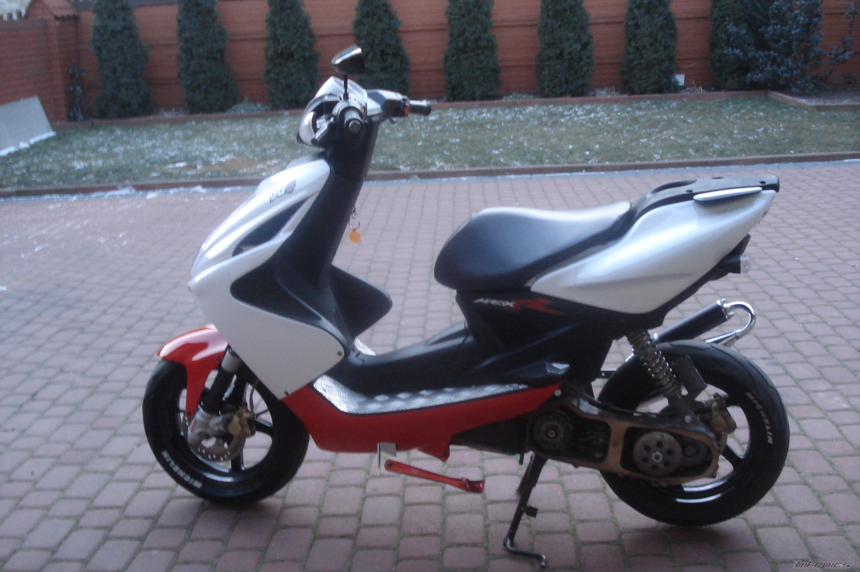 2000 YAMAHA AEROX 50 | Picture 1185436 motorcycle photo