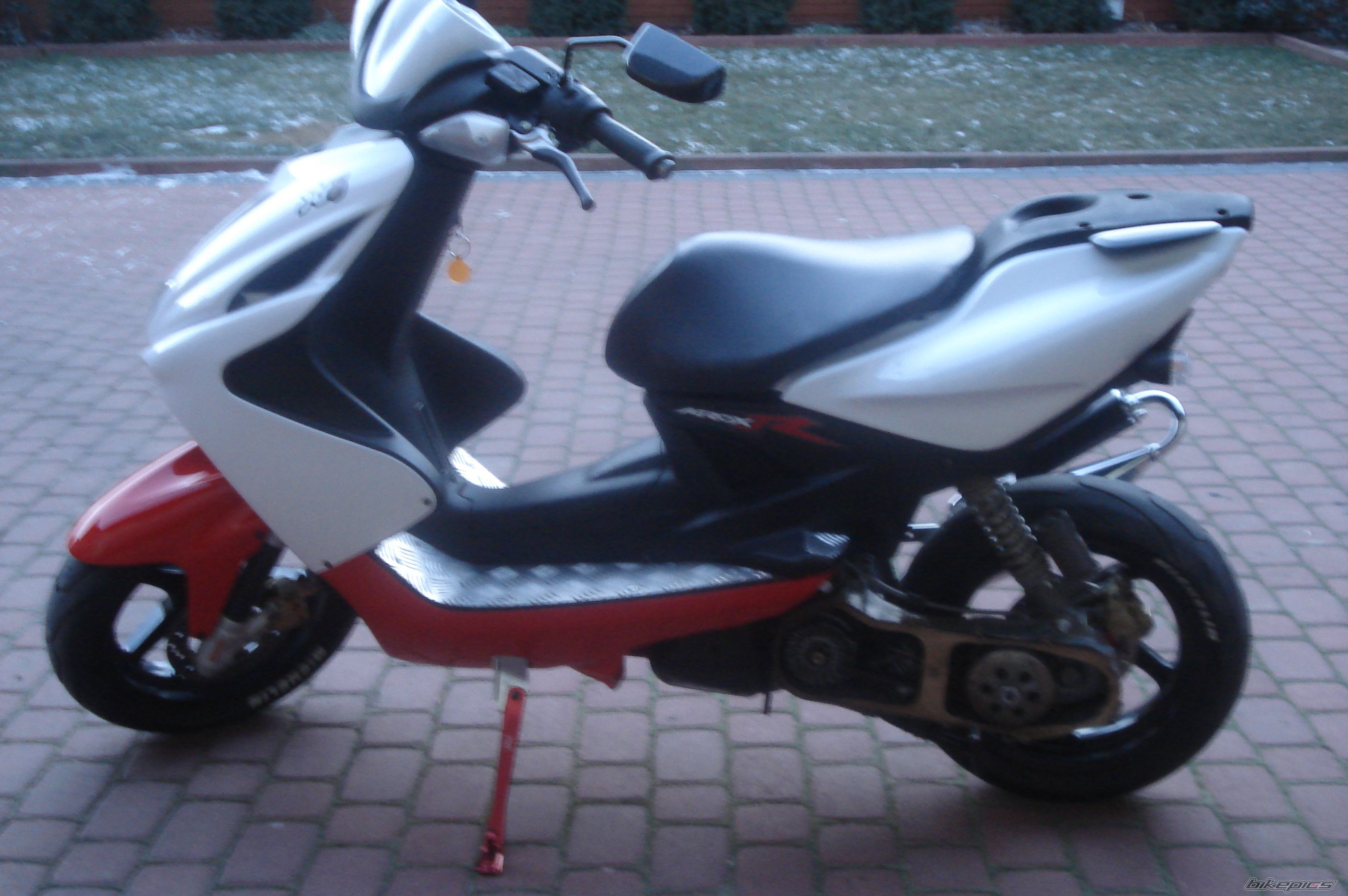 2000 YAMAHA AEROX 50 | Picture 1185483 motorcycle photo