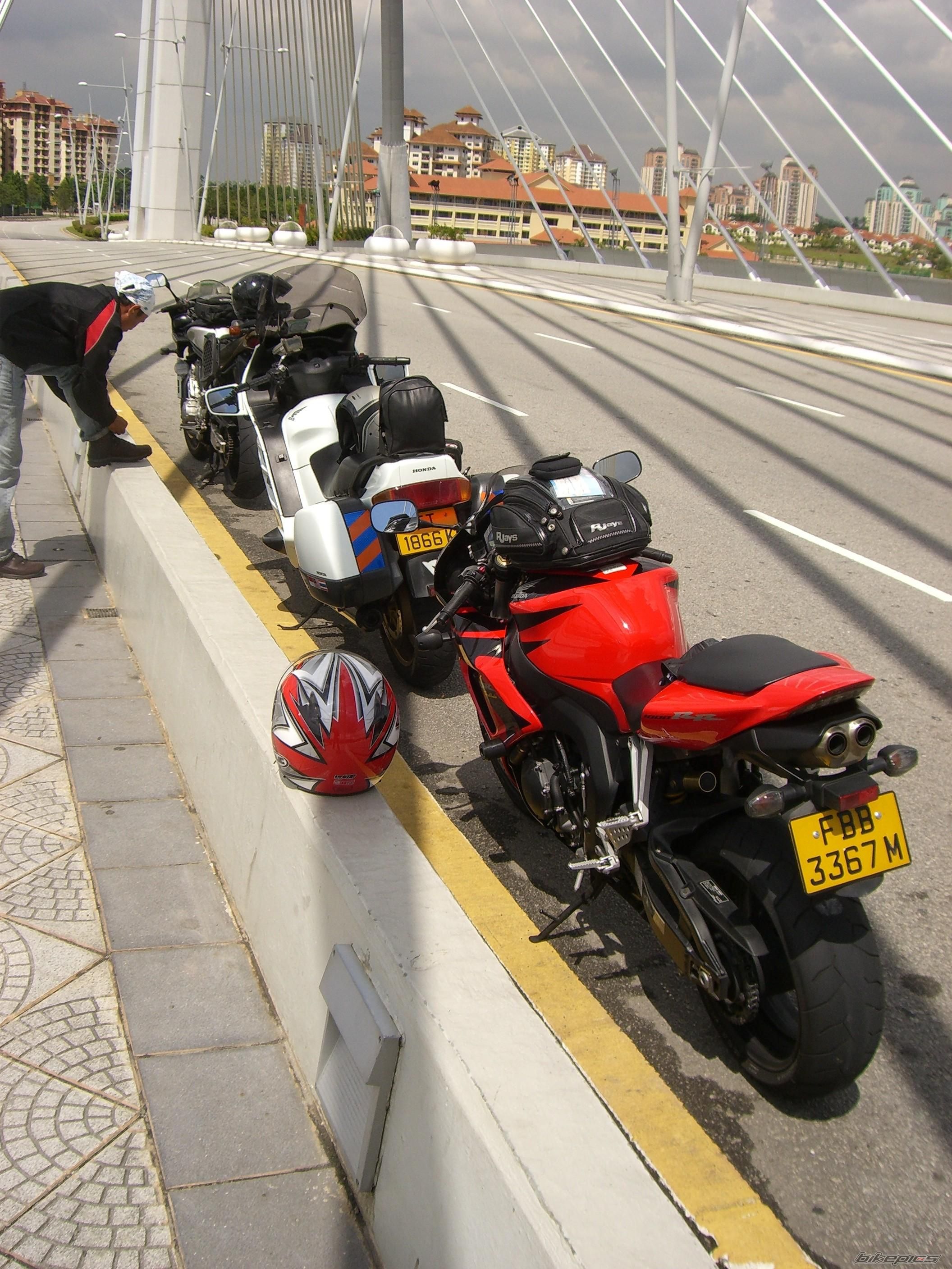 2006 HONDA CBR 1000  RR | Picture 1186415 motorcycle photo