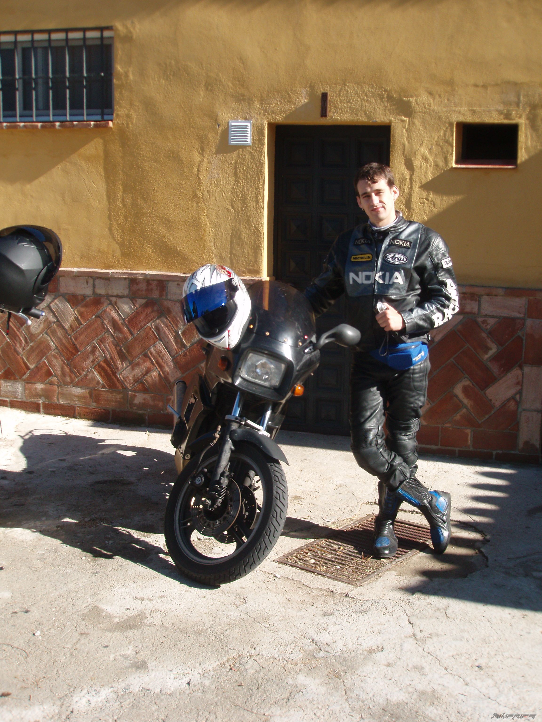 1990 KAWASAKI GPZ 550 | Picture 1187695 motorcycle photo