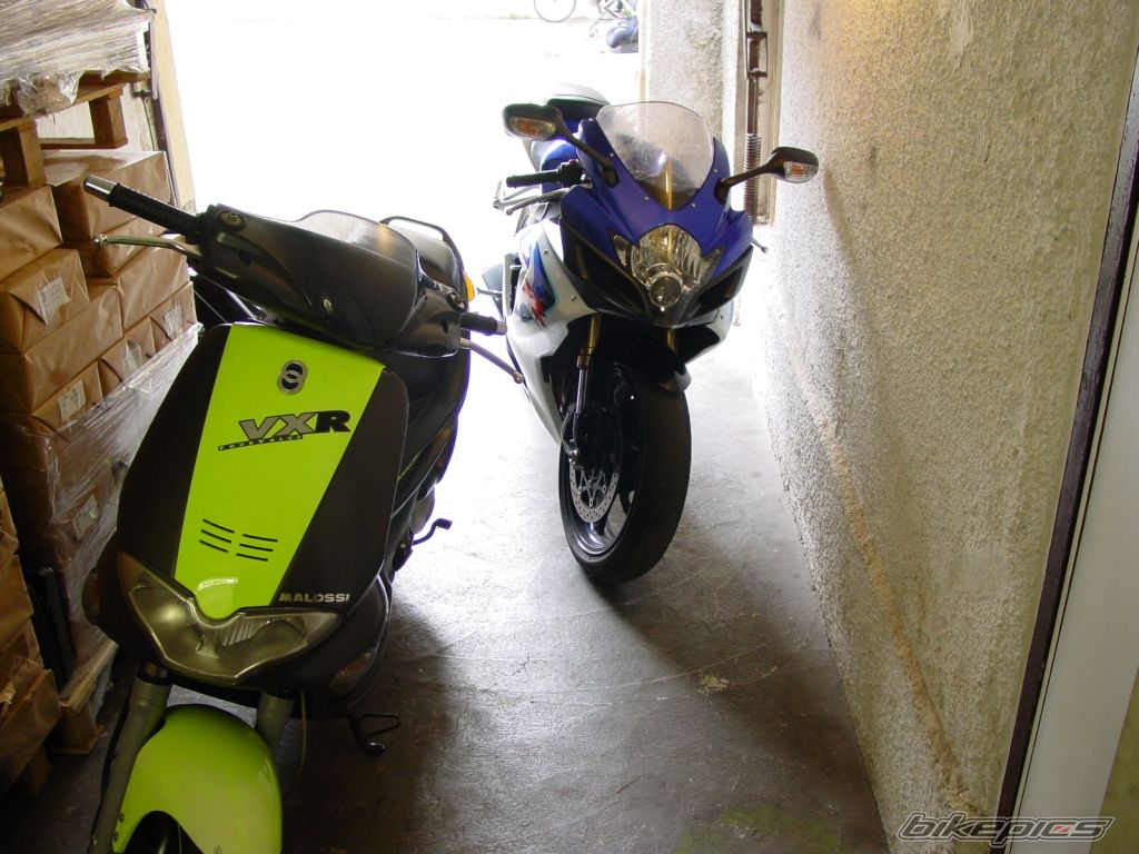 2001 GILERA RUNNER 200 VXR | Picture 1187885 motorcycle photo