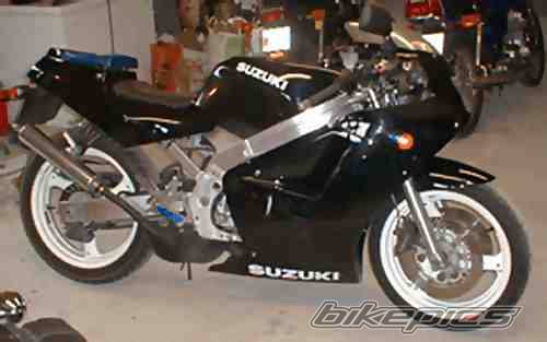 1989 SUZUKI RGV 250 | Picture 11895 motorcycle photo