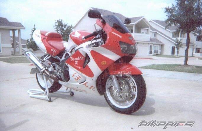 1999  CBR 900 | Picture 119 motorcycle photo