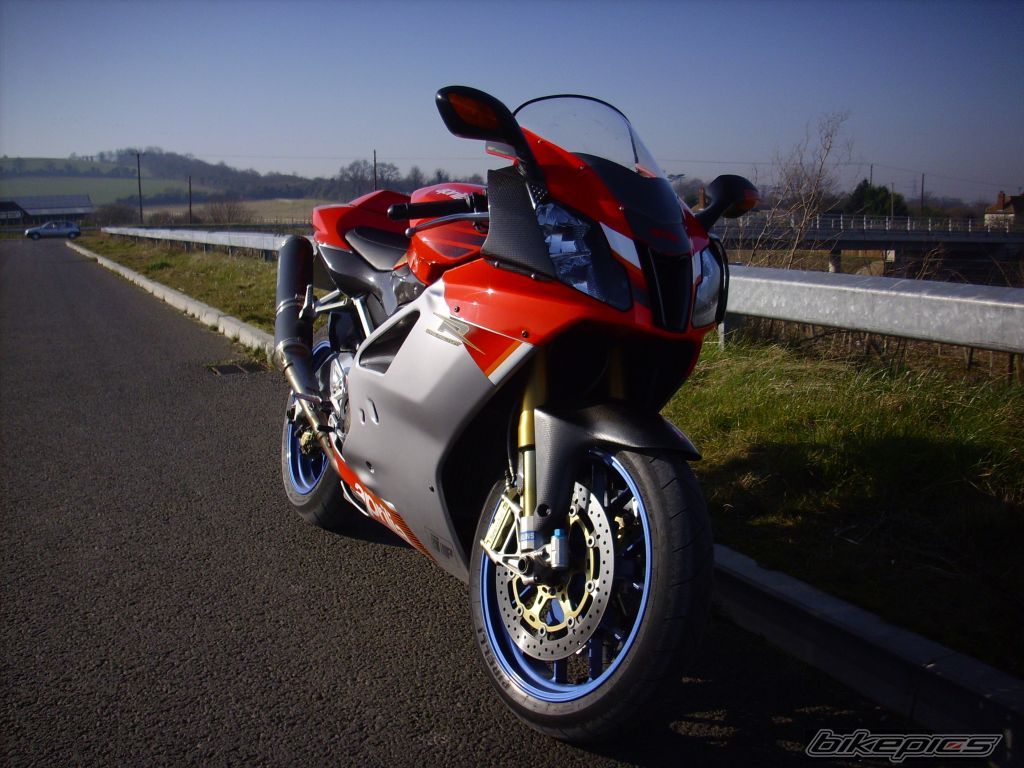 2004 APRILIA RSV MILLE FACTORY | Picture 1190088 motorcycle photo