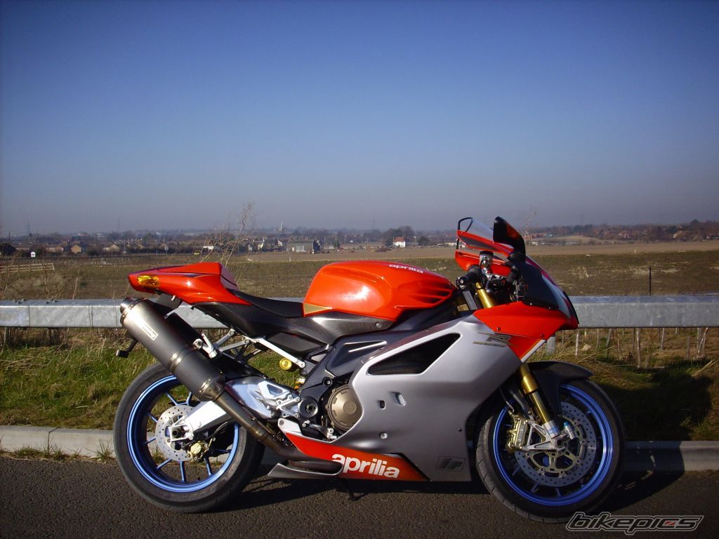 2004 APRILIA RSV MILLE FACTORY | Picture 1190090 motorcycle photo