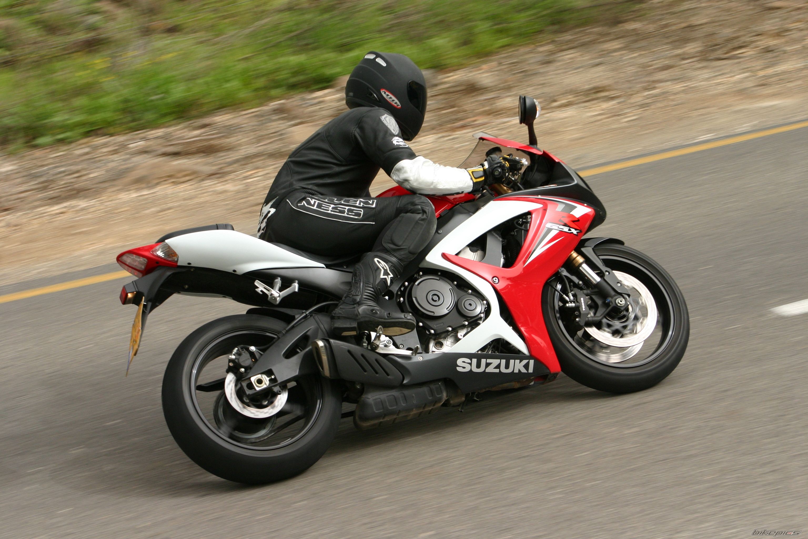 2007 SUZUKI GSX R 600 | Picture 1193682 motorcycle photo