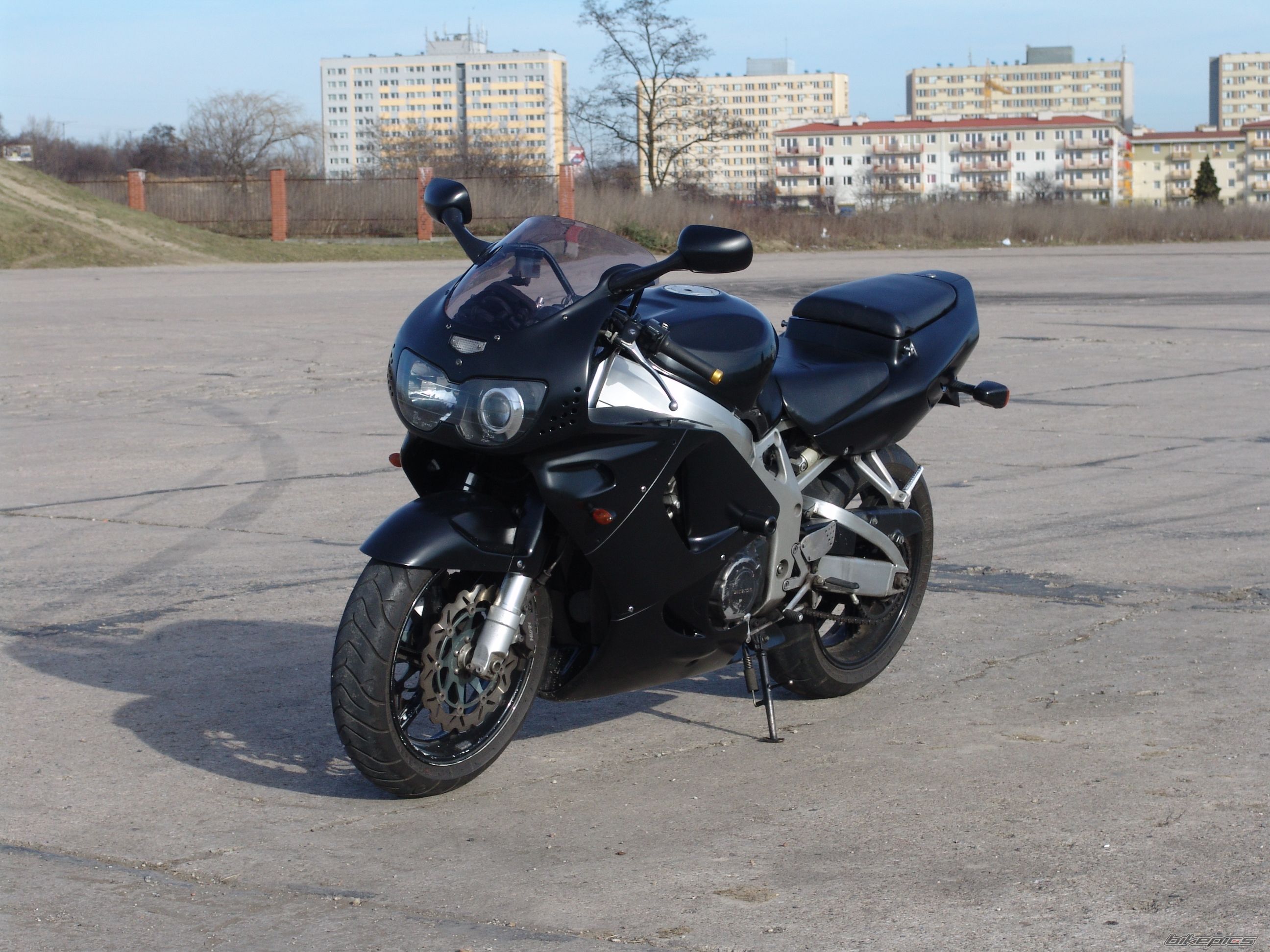 1996 HONDA CBR 900 | Picture 1195188 motorcycle photo