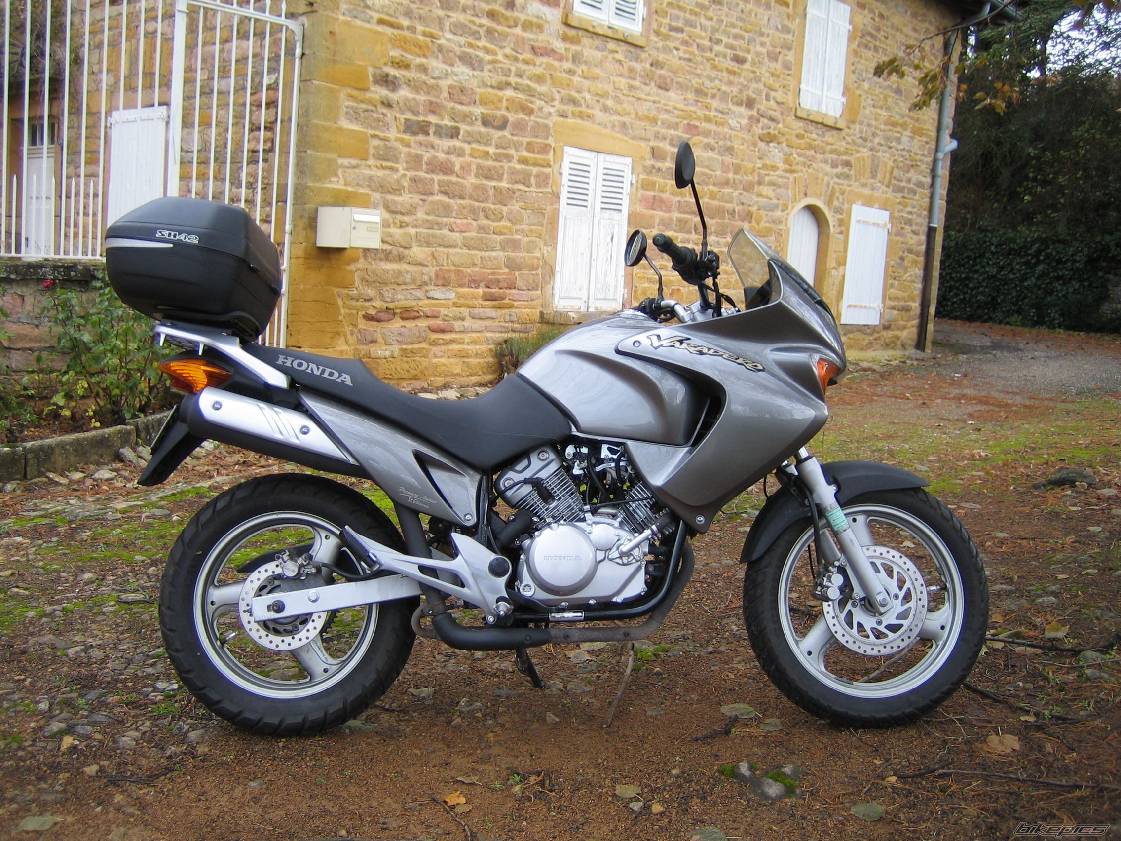 2003 HONDA XLV 125 VARADERO | Picture 1195375 motorcycle photo