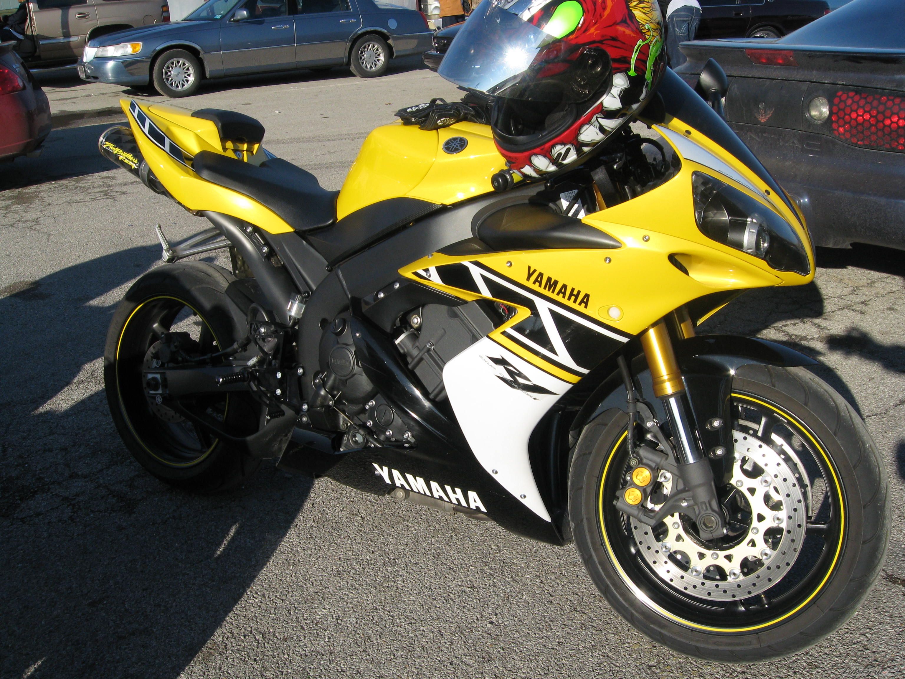 2006 YAMAHA YZF R1 | Picture 1196660 motorcycle photo