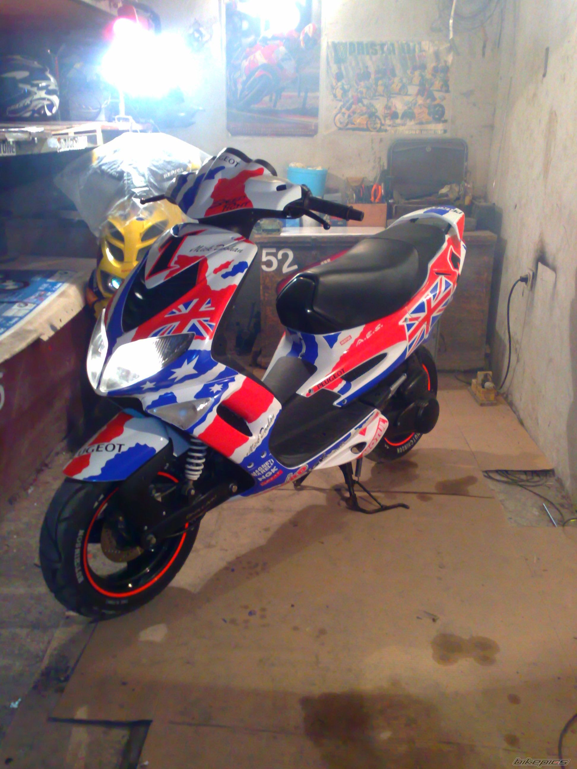 2002 PEUGEOT SPEEDFIGHT2 50 | Picture 1196994 motorcycle photo