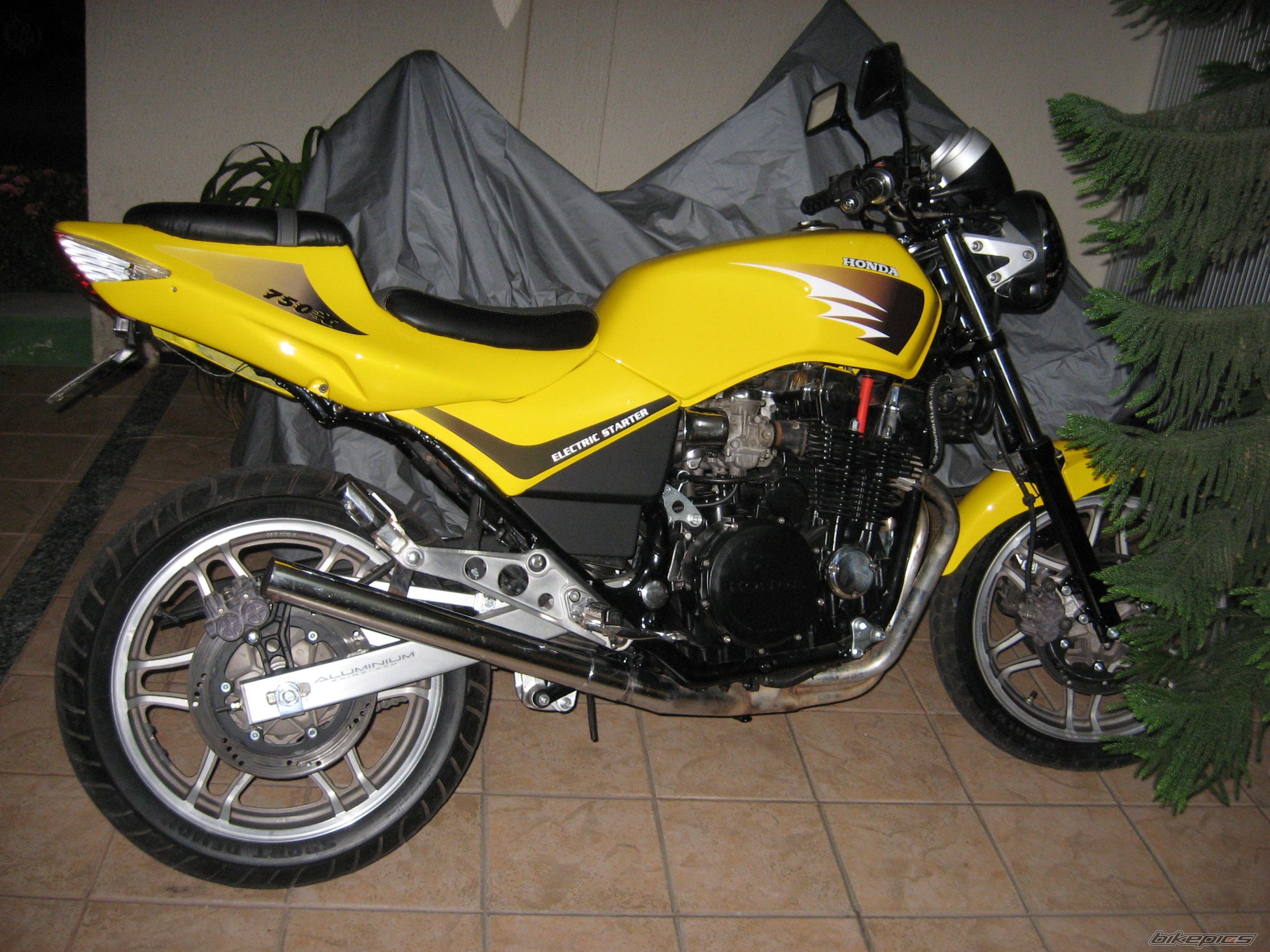 1994 HONDA CBX 750 | Picture 1197133 motorcycle photo