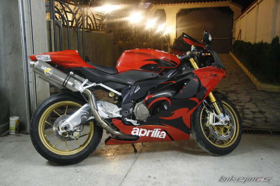 2005 APRILIA RSV MILLE FACTORY | Picture 1197570 motorcycle photo