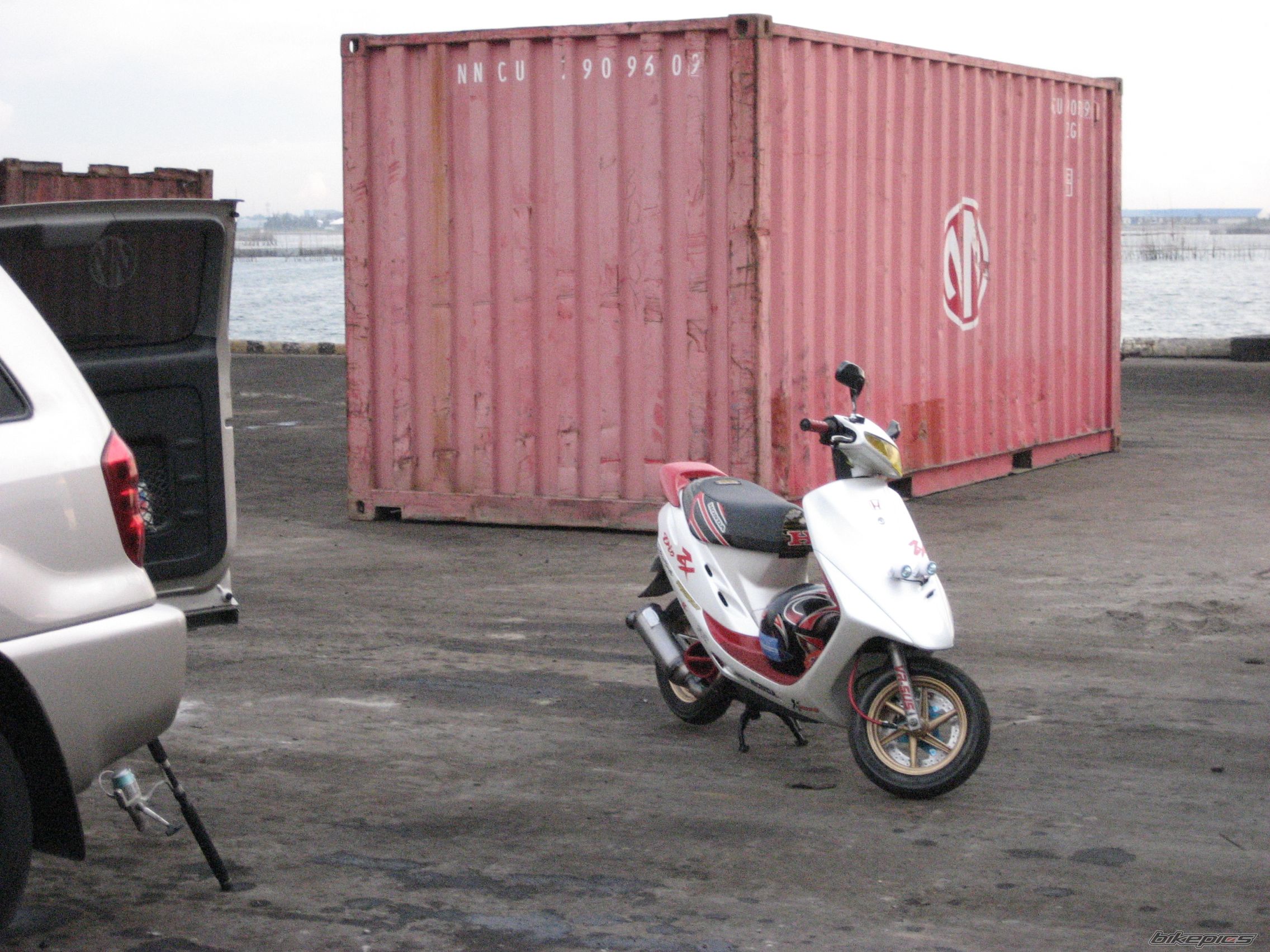 1996 HONDA DIO AF 28 | Picture 1198789 motorcycle photo