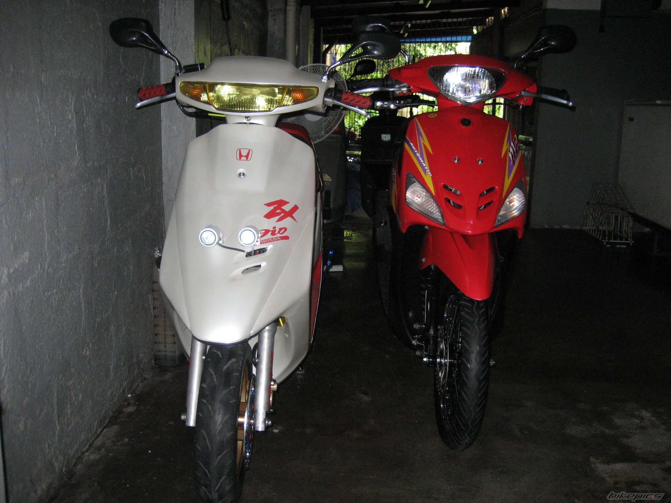 2004 YAMAHA MIO | Picture 1198818 motorcycle photo