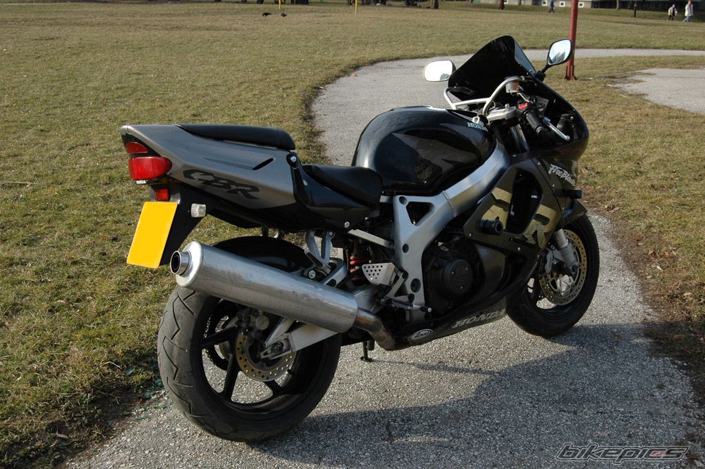 1998 HONDA CBR 900 | Picture 1198835 motorcycle photo