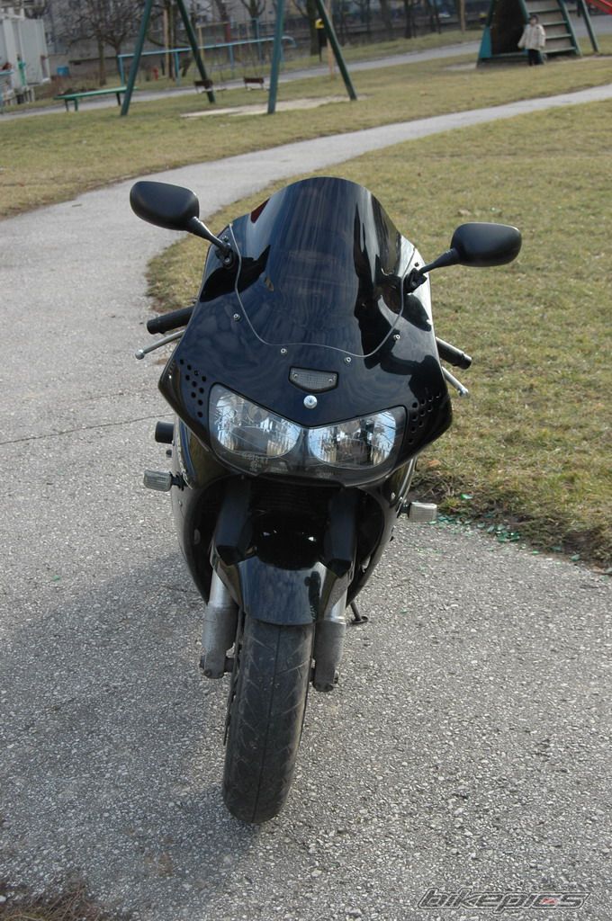 1998 HONDA CBR 900 | Picture 1198838 motorcycle photo