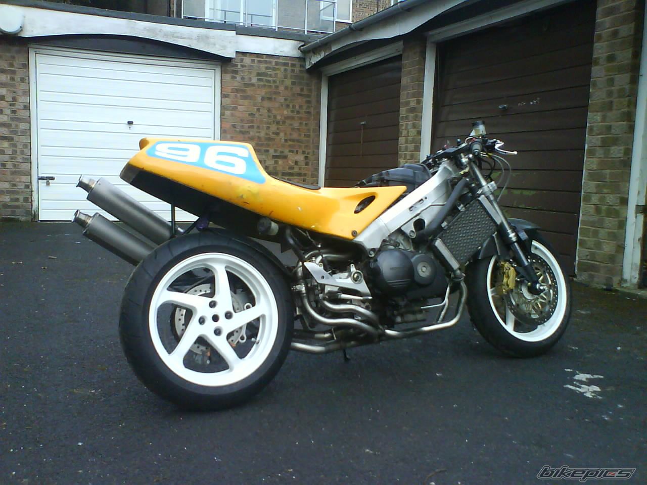 1999 HONDA VFR 800 | Picture 1199293 motorcycle photo