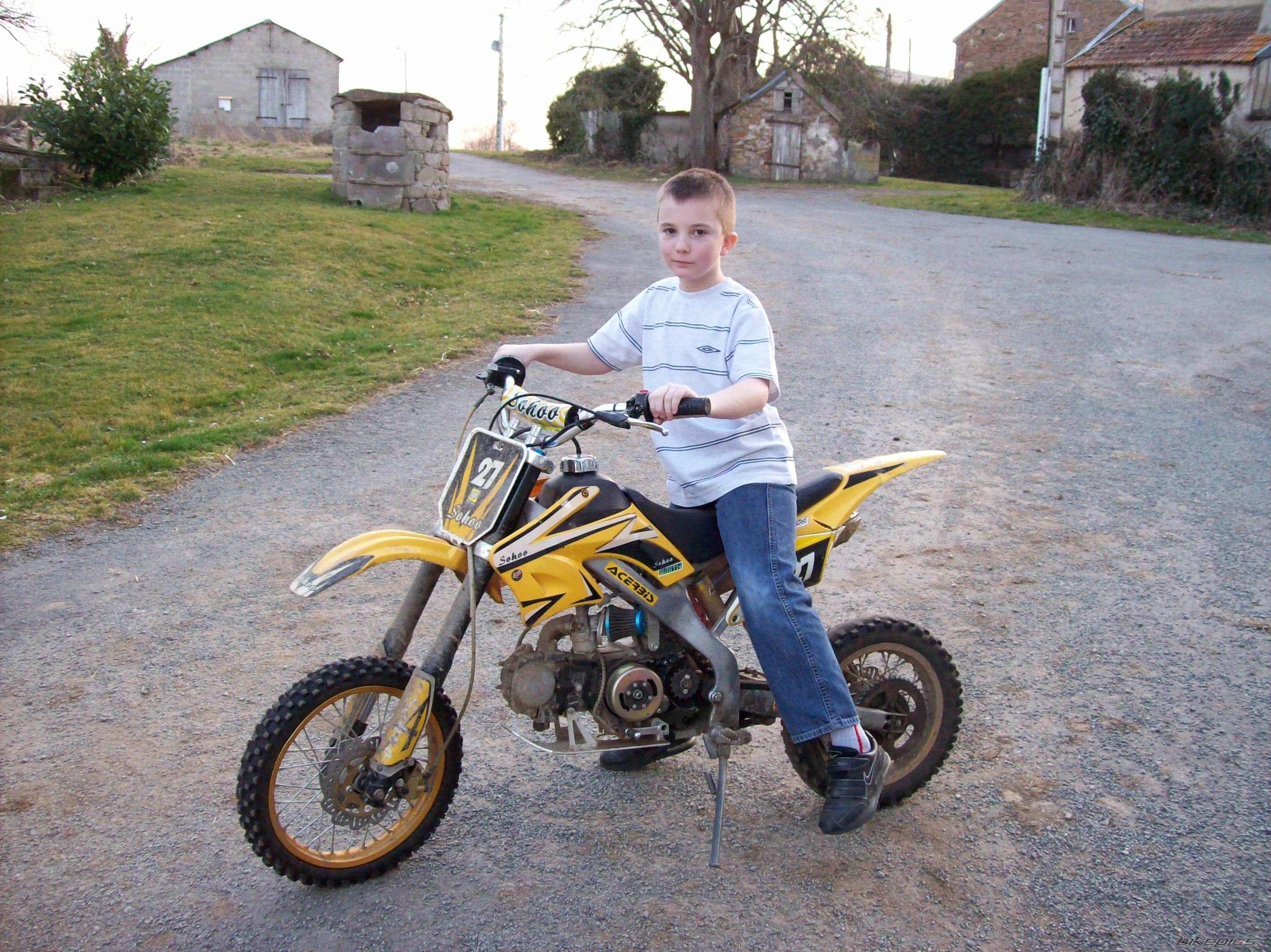 1987 YAMAHA FZR 750 | Picture 1200480 motorcycle photo