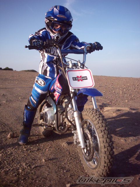 1987 YAMAHA FZR 750 | Picture 1200749 motorcycle photo