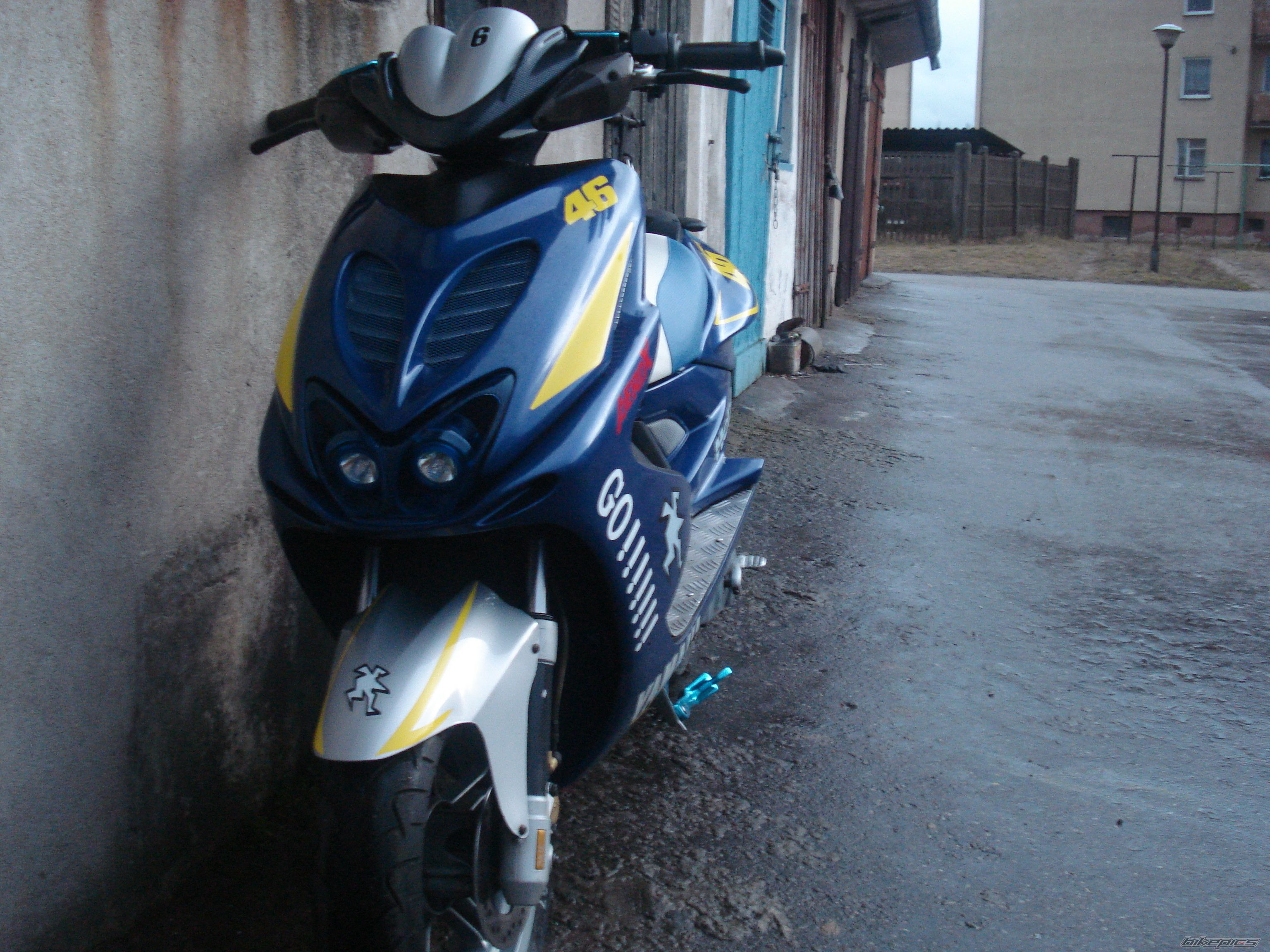 2001 YAMAHA AEROX 50 | Picture 1201221 motorcycle photo