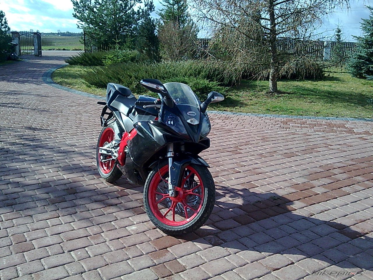 2006 DERBI GPR | Picture 1201830 motorcycle photo