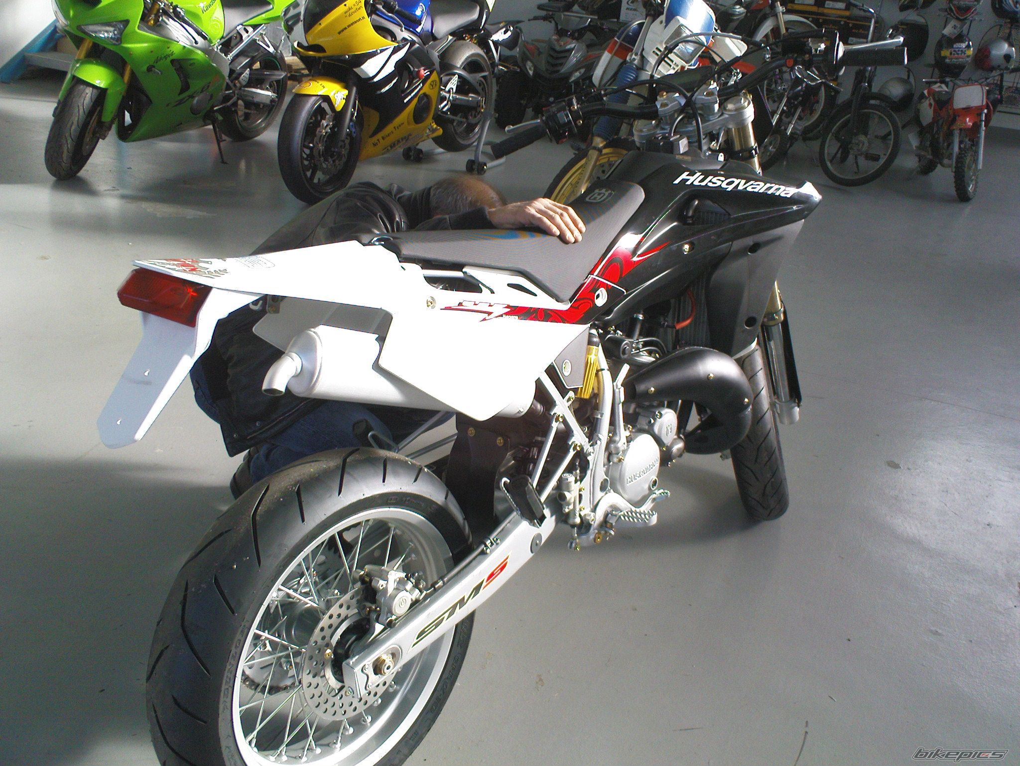 2008 HUSQVARNA SM 125 S | Picture 1203422 motorcycle photo