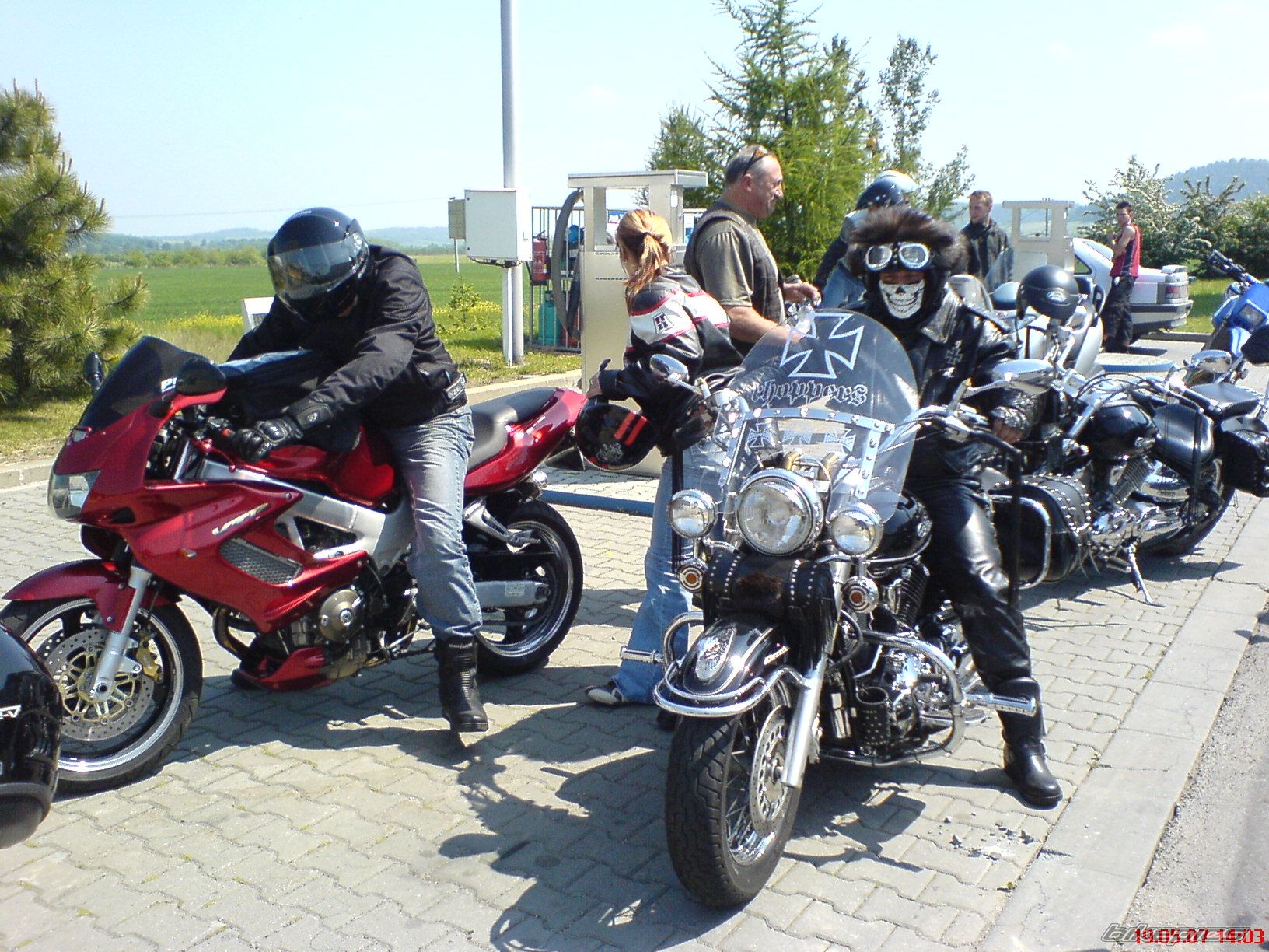 1998 HONDA VTR 1000 | Picture 1204876 motorcycle photo