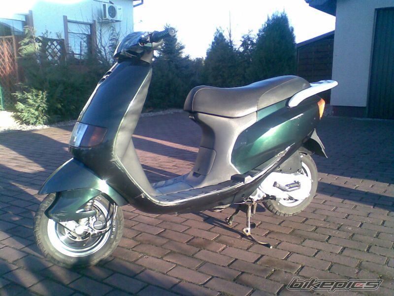 1996 PIAGGIO SFERA RST 50 | Picture 1206554 motorcycle photo