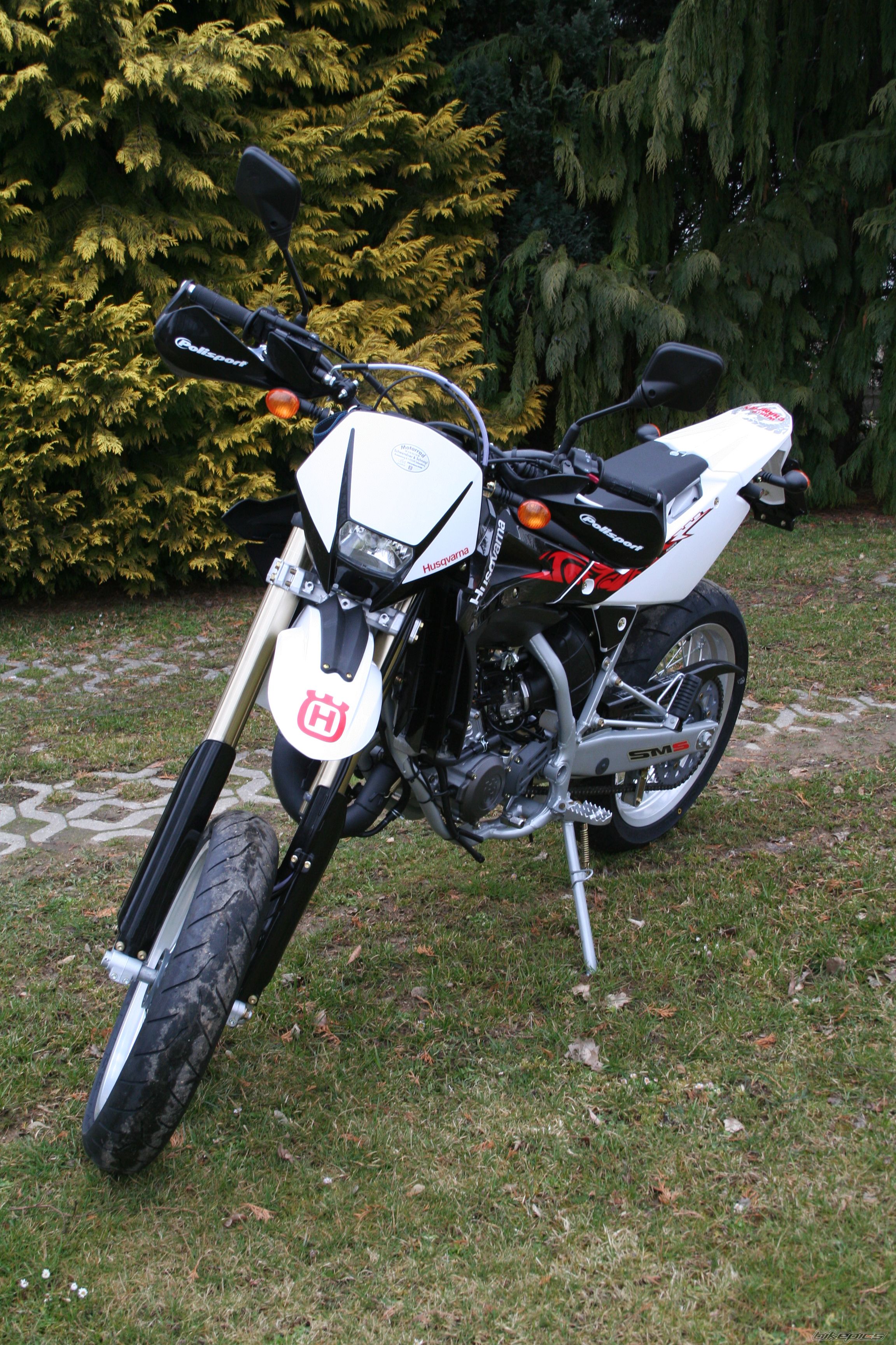 2008 HUSQVARNA SM 125 S | Picture 1208267 motorcycle photo